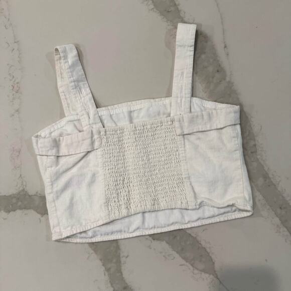 Abercrombie & Fitch Linen Smocked Back Crop Top Women’s Medium Adjustable Straps - Picture 3 of 7